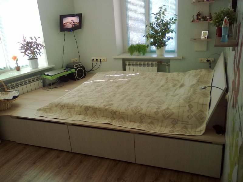 Кровать ikea подиум