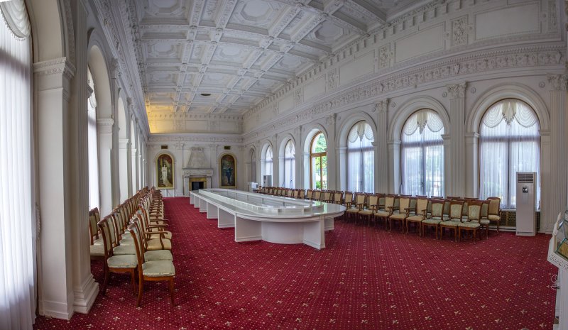 Классная комната великих княжон Ливадийский дворец