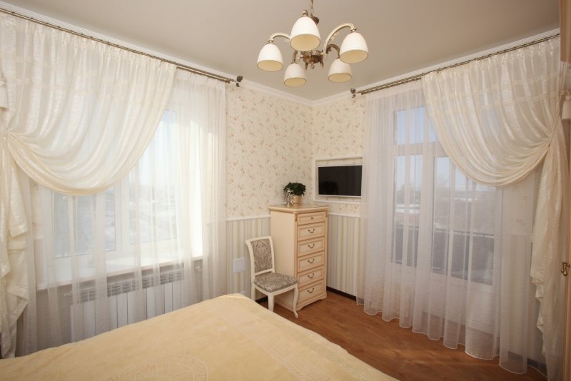 Ламбрекены для спальни