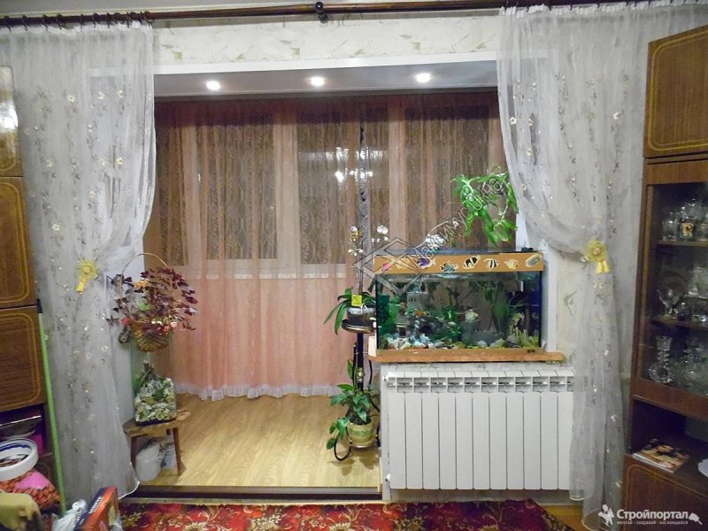 Спальня совмещенная с балконом
