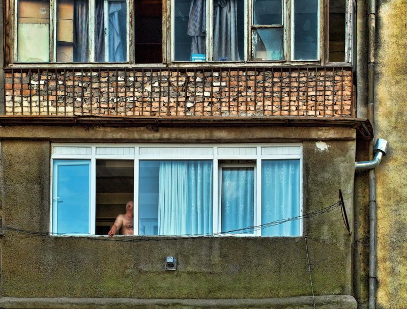 Подсмотренное в чужих окнах