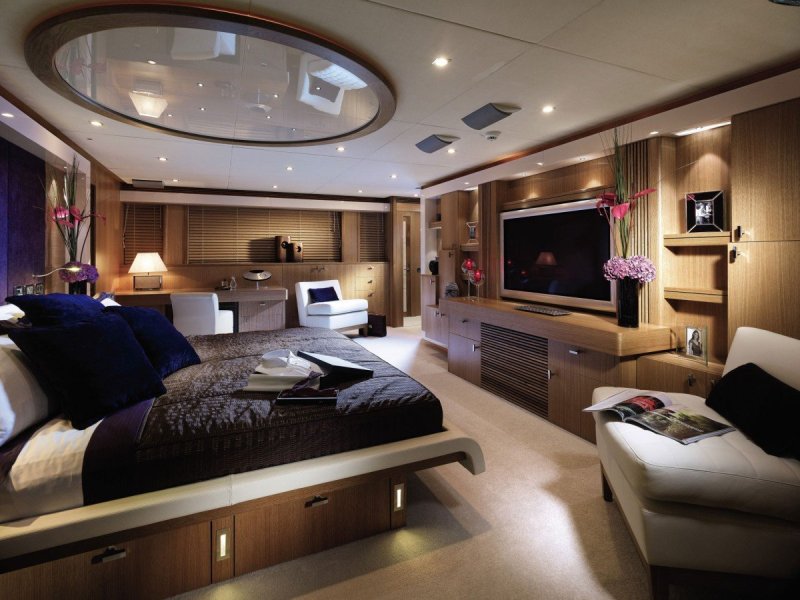 Sunseeker 130 Sport Yacht
