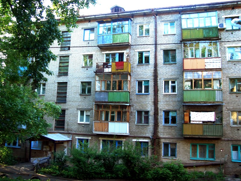 Кирпичная 5 этажка