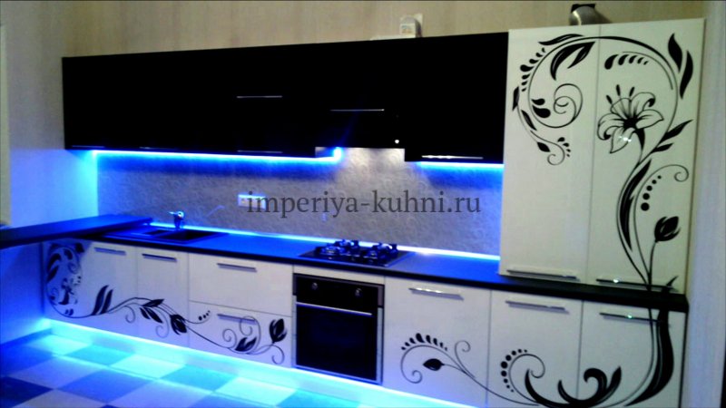 Узоры на кухонном гарнитуре