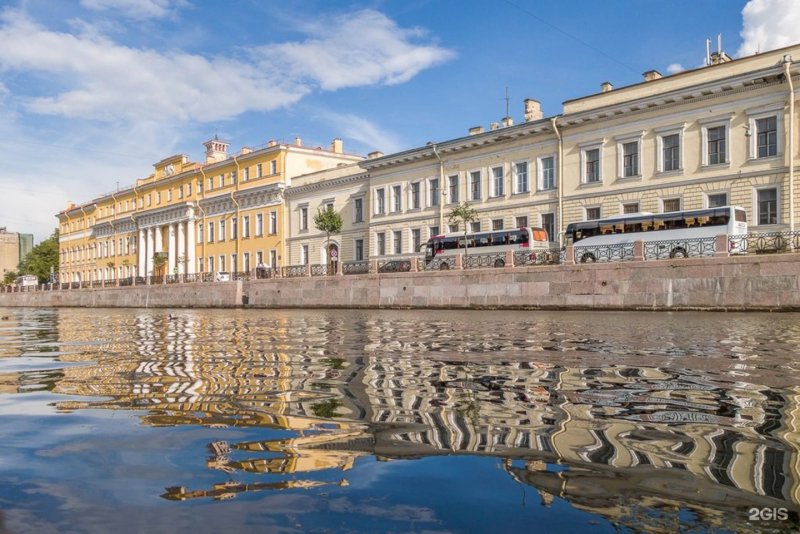 Театр в Юсуповском Дворце в Санкт-Петербурге