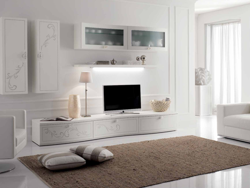 Lucia Tucci Modena 183.5 led