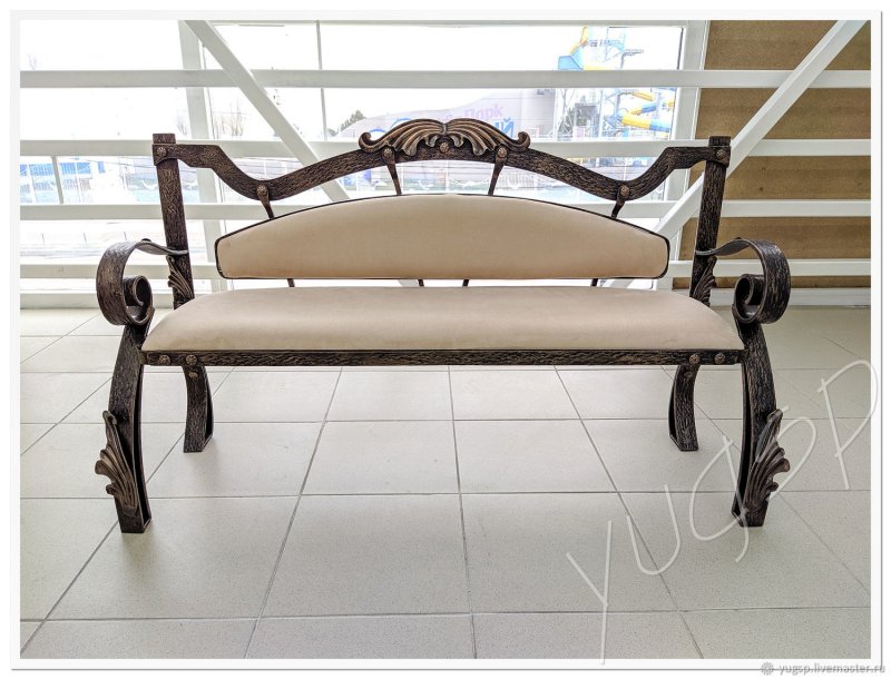 222800794 W640 h640 Sofa-kovanaya-Kamila.webp