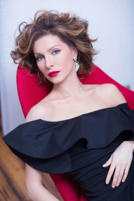Елена Подкаминская Вика