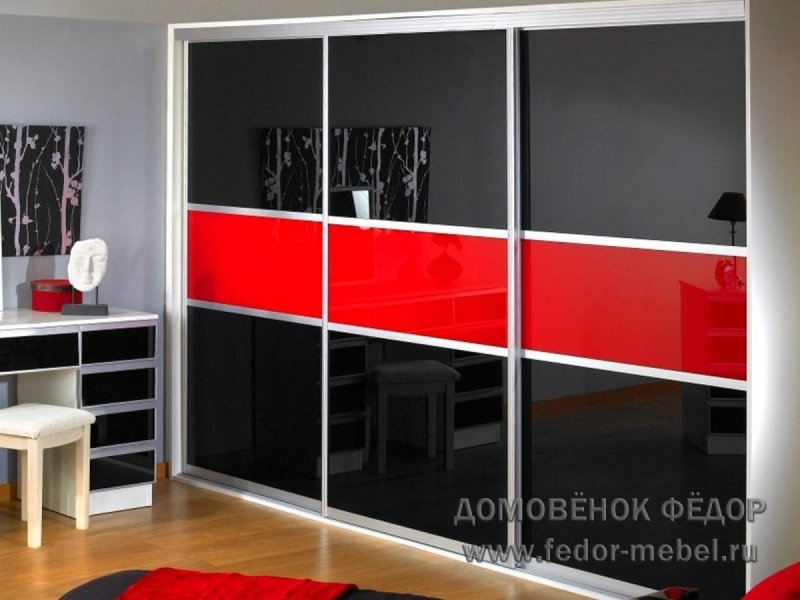 Шкаф купе лакобель и зеркало 2 двери