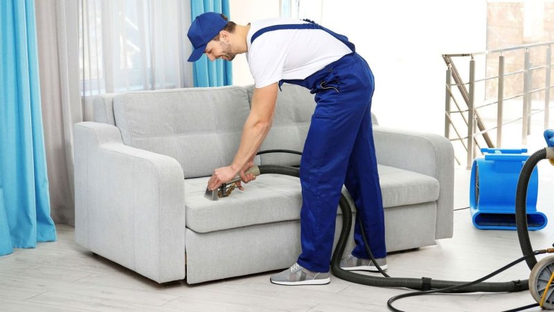 Пылесос для химчистки Karcher Puzzi 10/1
