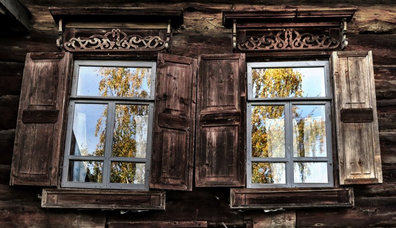 Герань на окне