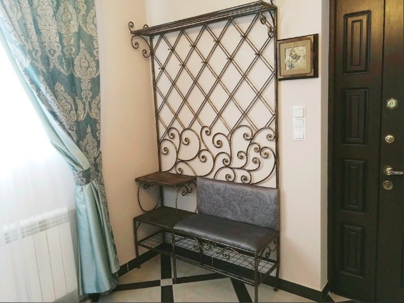Ковка прихожая