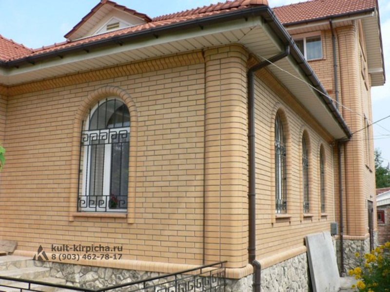 Дома с кирпича Литос