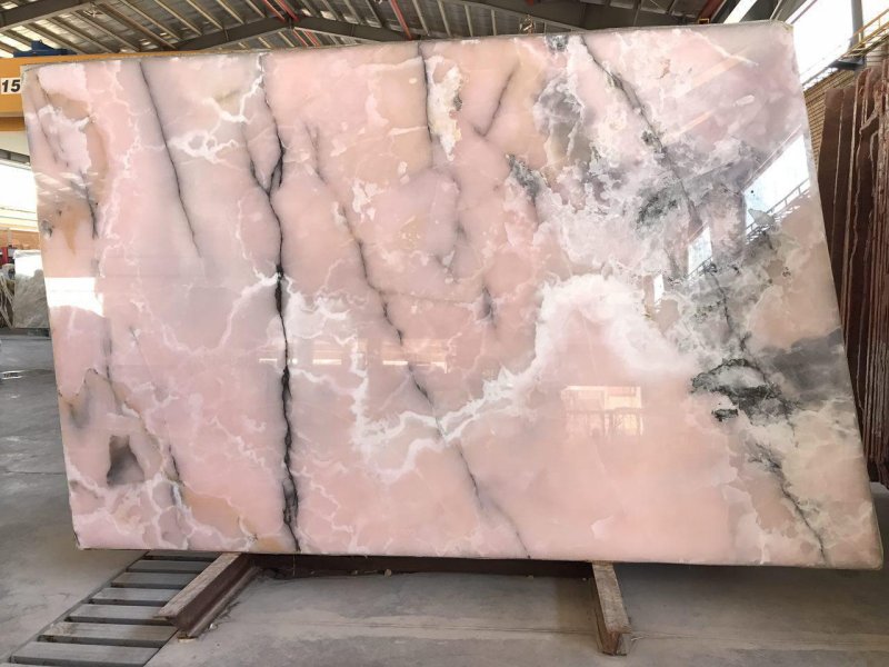 Aquarius Onyx Beige Polished 60х120