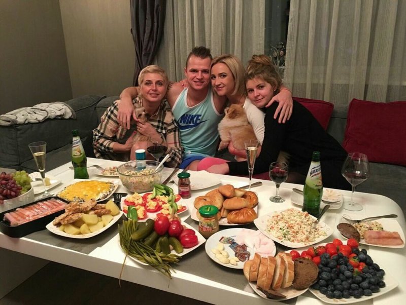 Бузова селфи