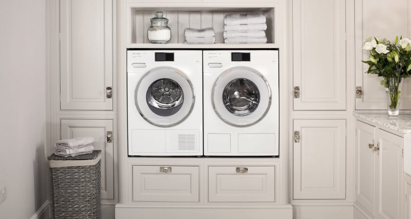 Шкаф для стиральной машины Miele