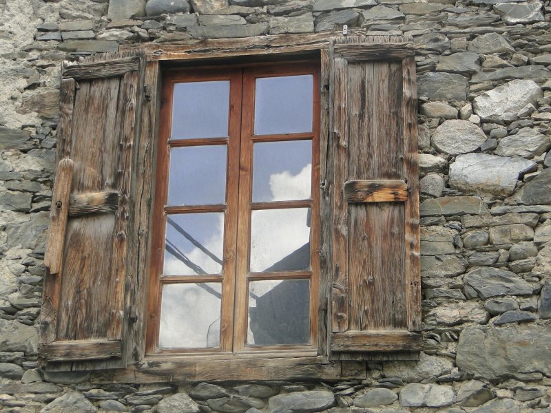 Старинные деревянные окна