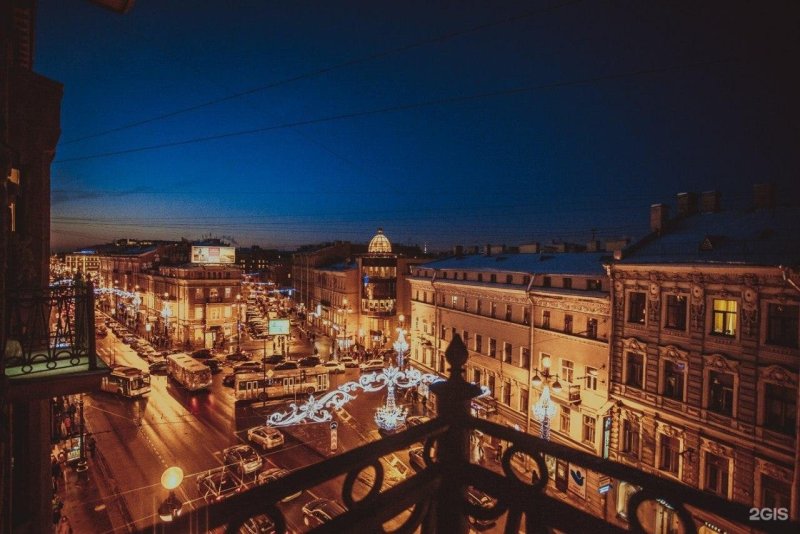 Санкт Петербург вид на ночной Невский