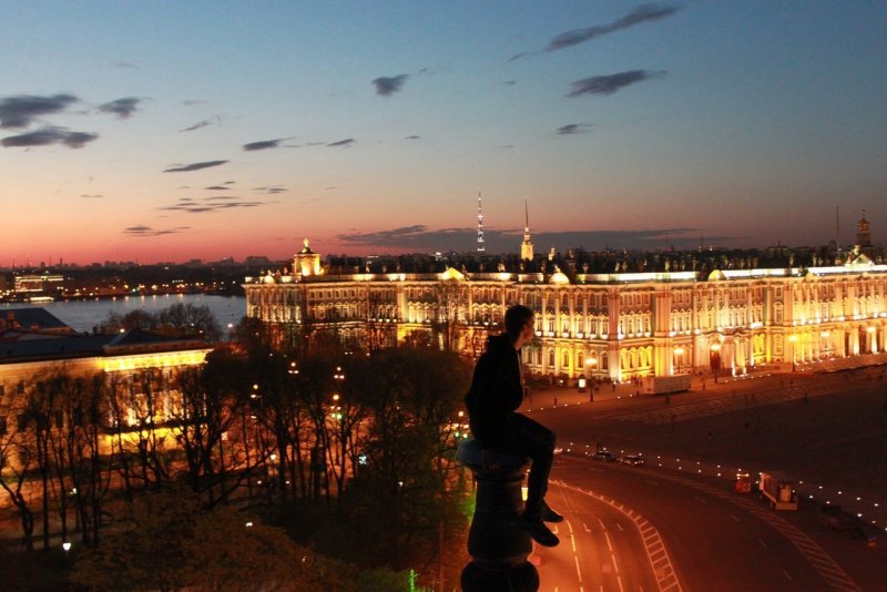 Ночные виды Санкт-Петербурга