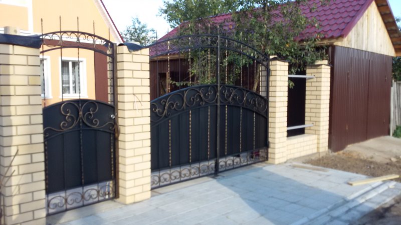 Folding Gates с калиткой