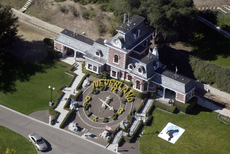 Поместье Майкла Джексона Neverland
