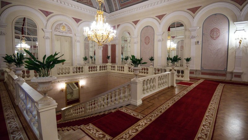 Малое Императорское фойе большого театра