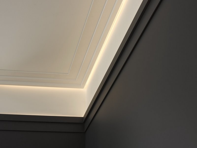 Карниз Orac Luxxus c422