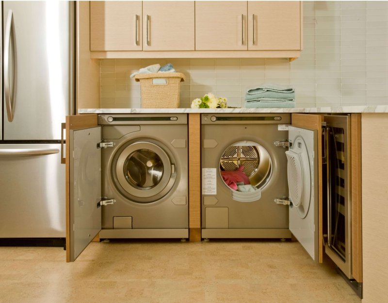Встраиваемая стиральная машина Zanussi zwi712udwar