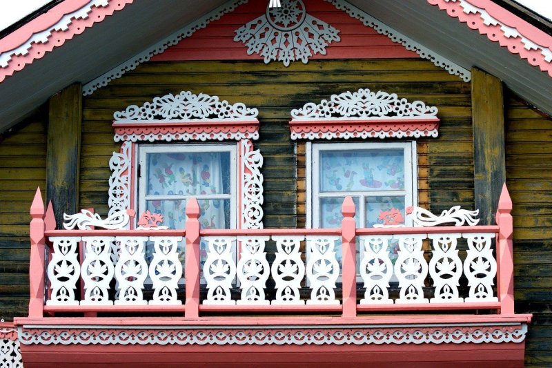 Резные полочки