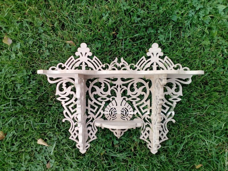 Резные скамейки из дерева