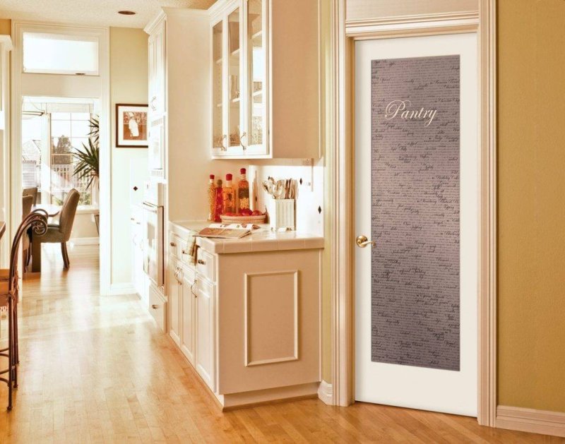 Финская дверь Style-42 Jeld Wen под 8 стекол филенчатая