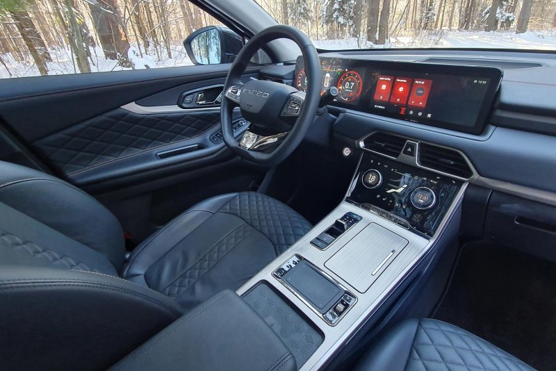 Cheryexeed TXL 2022 салон