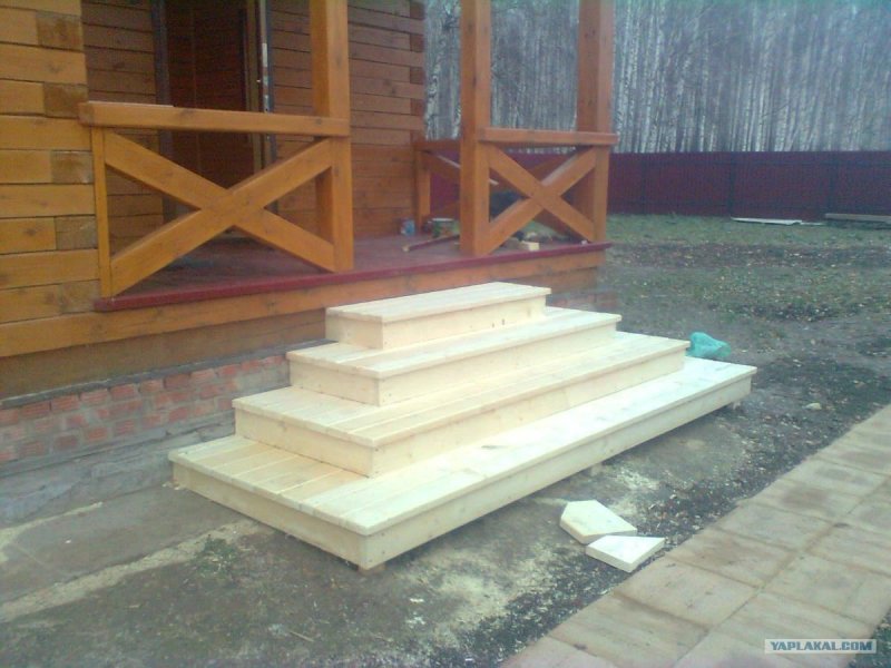 Крыльцо из бруса 150х200