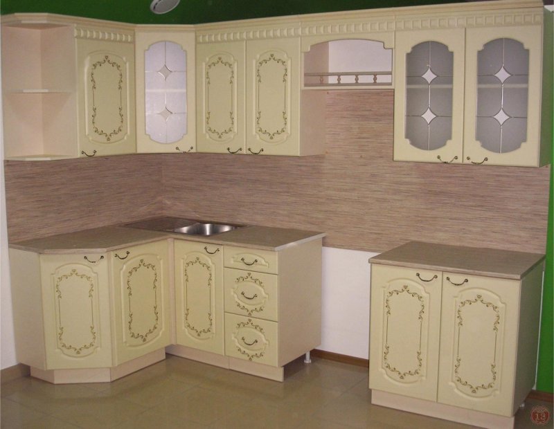 Кухни в классическом стиле Венеция