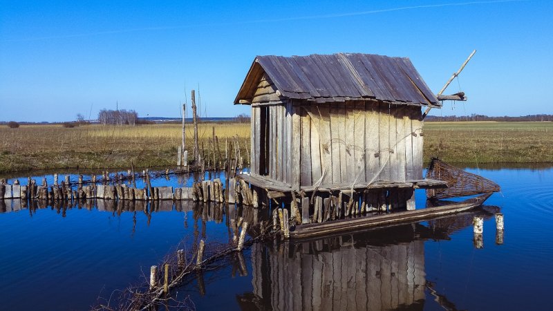 Старый рыбацкий домик