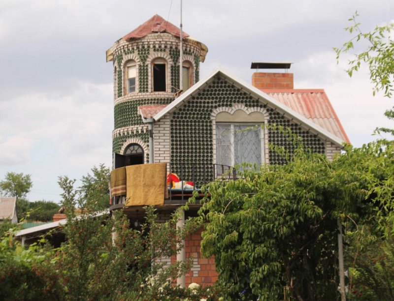 Пластиковые бутылки в строительстве
