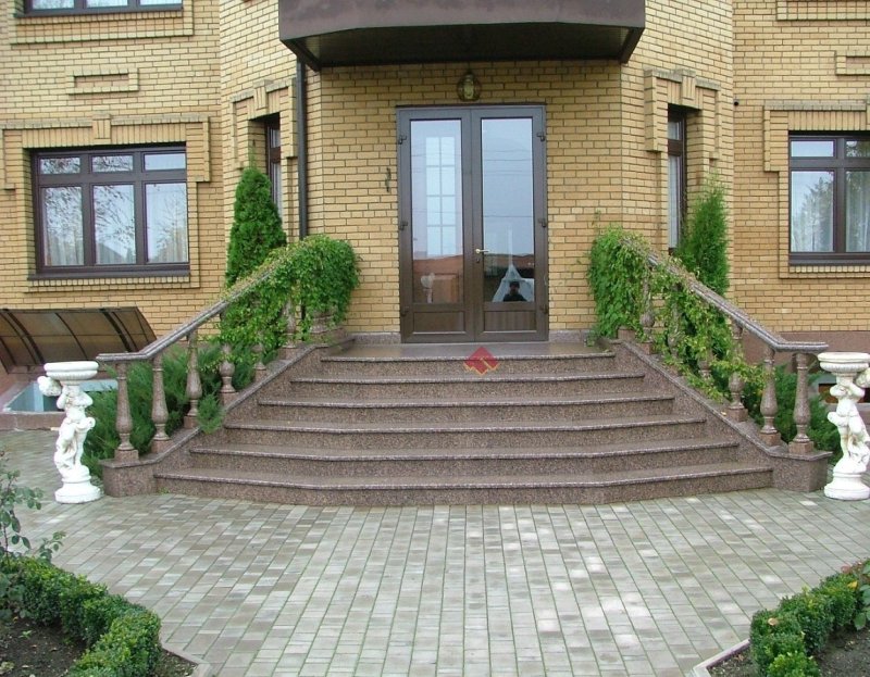 Остекление крыльца