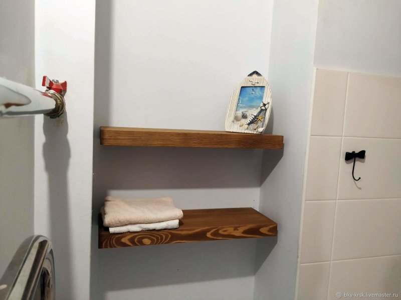 Полочки в ванную комнату