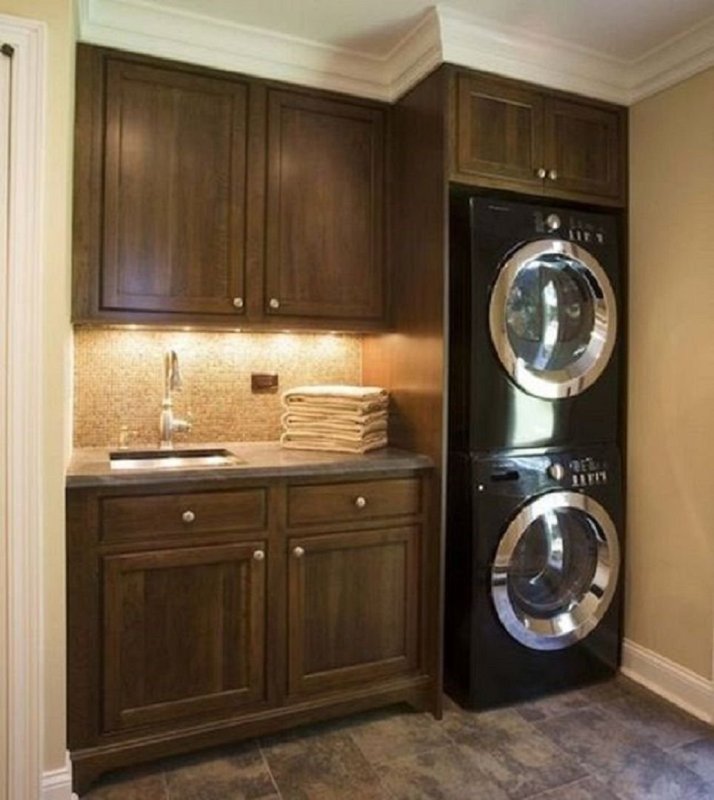 Kitchen with washing Machine