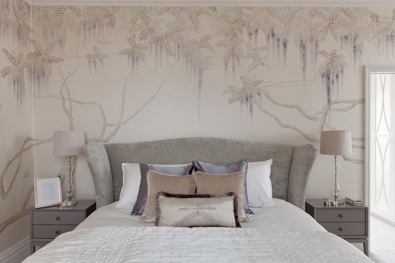 De Gournay Wisteria
