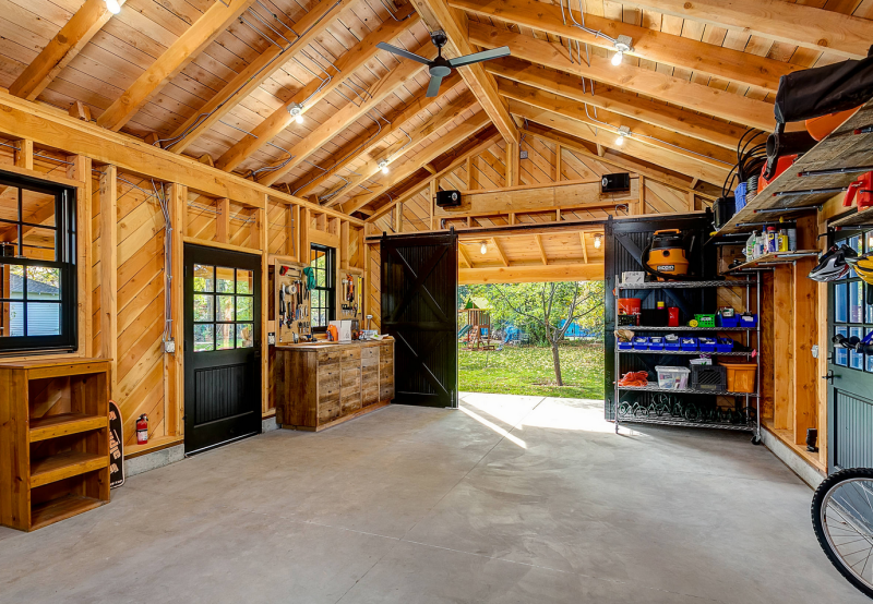 Gladiator garageworks