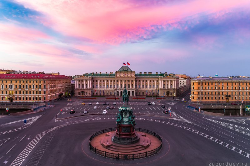 Мариинский дворец в Петербурге