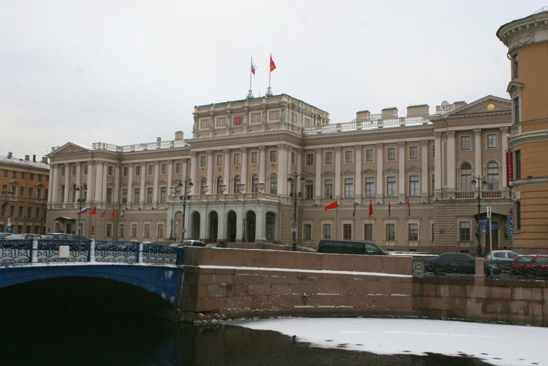 Мариинский дворец помпейский зал