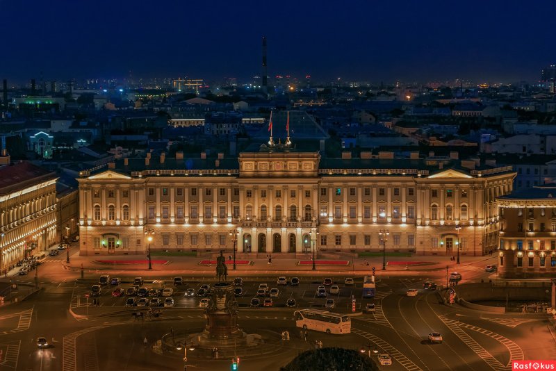Мариинский дворец в Петербурге