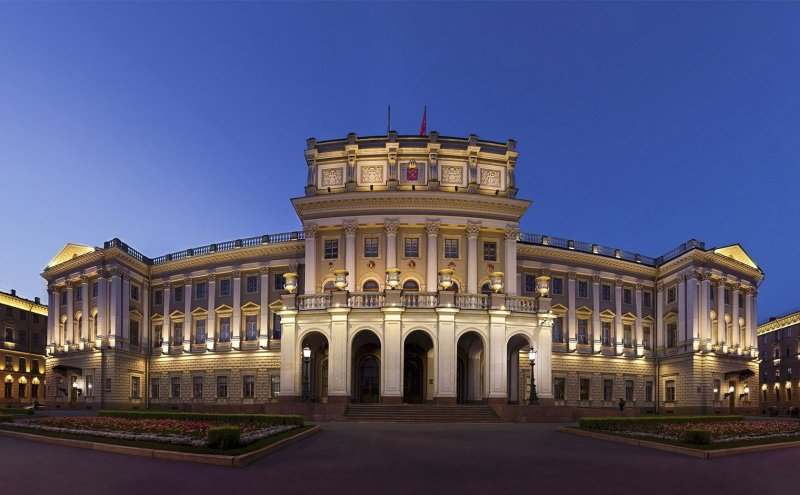 Исаакиевская пл., д. 6, Санкт-Петербург,