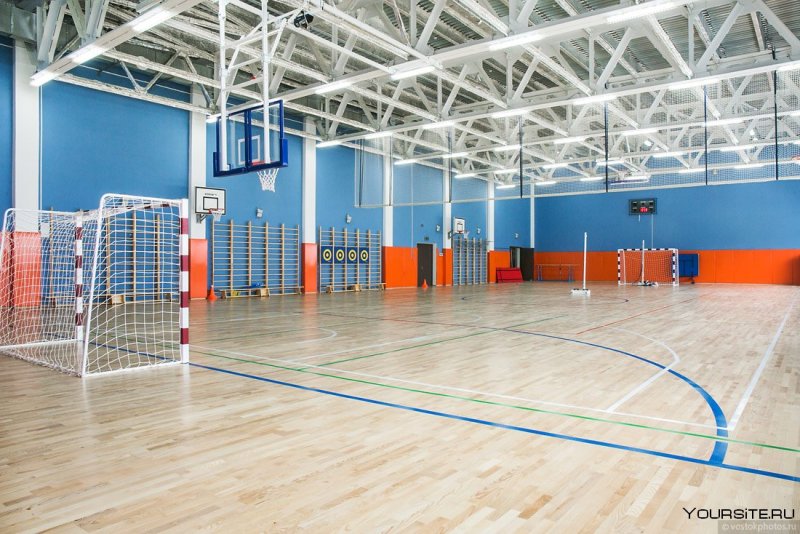 Мультиспортивных залах школ
