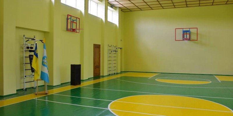 Отделка спортивного зала в школе