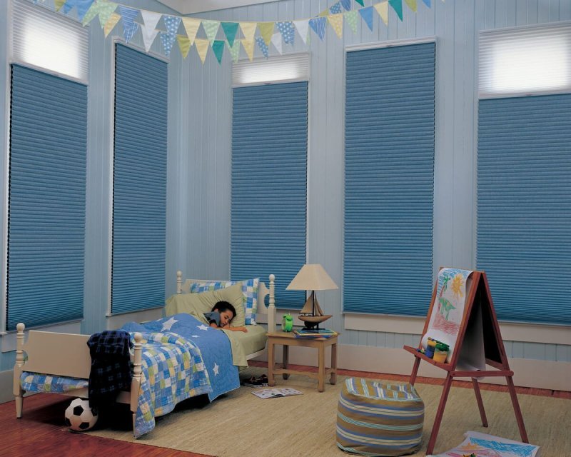 Hunter Douglas жалюзи плиссе