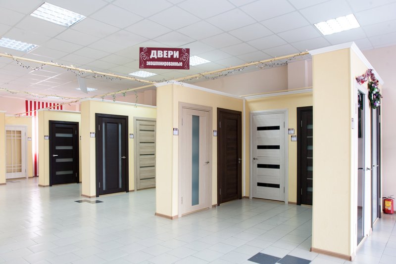 Магазин дверей