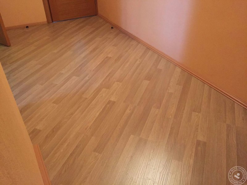 Укладка ламината без плинтуса